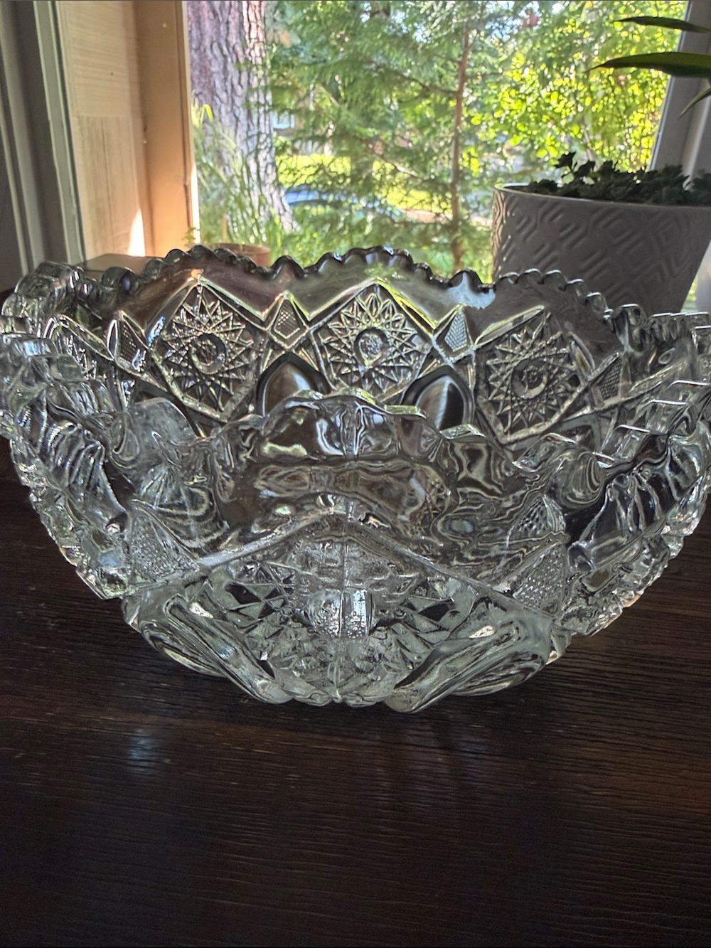 Clear Decorative Cut Glass Bowl - Elegant Centerpiece
